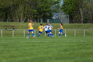 Bild 97 - B-Juniorinnen Bramstedter TS - SSV Hennstedt : Ergebnis: 3:7